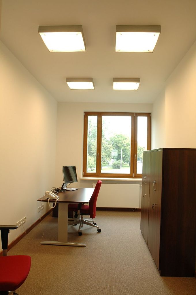 Aquaform_oswietlenie_malego_biura